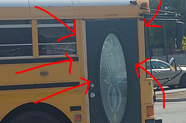 15 Really Bizarre Tweets Presented With Very, Very Minimal Context